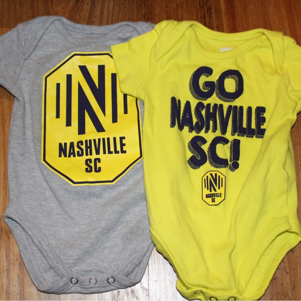 Nashville Soccer Club onesie set 3/6 month